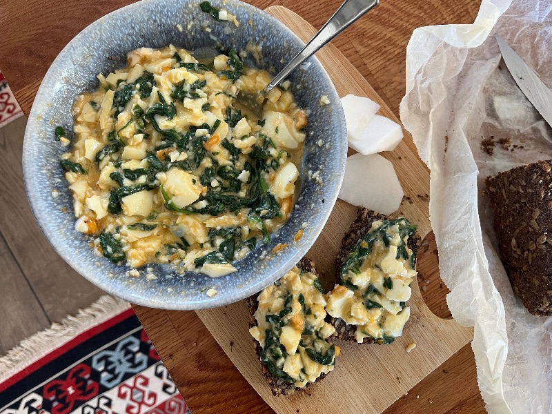 Spenótos tojáskrém