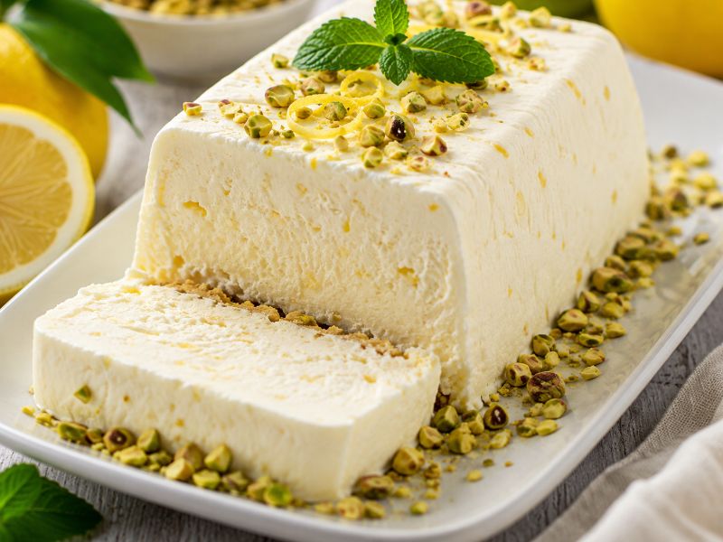 Olasz citromos semifreddo pisztáciával